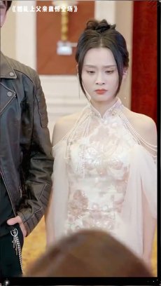 婚礼上父亲震惊全场